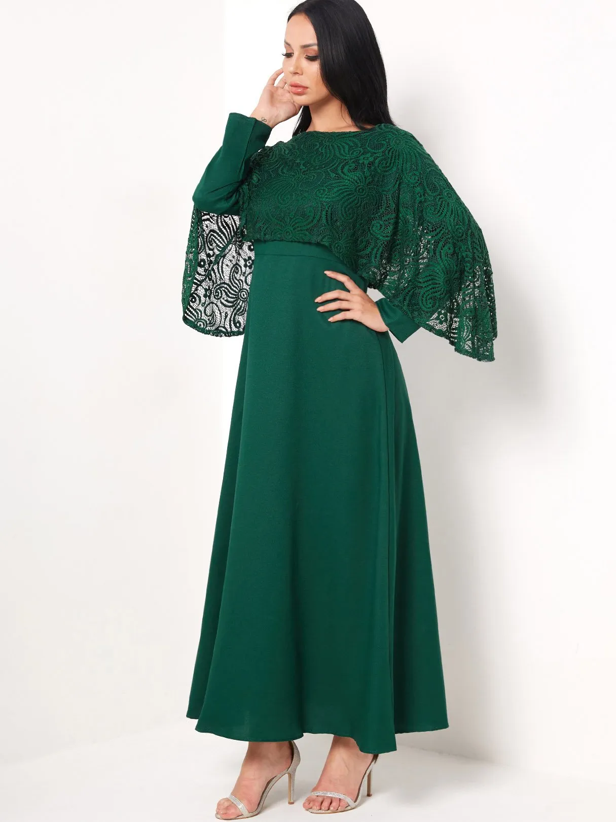 Wholesale Round Neck Long Sleeve Plain Lace Maxi Dress